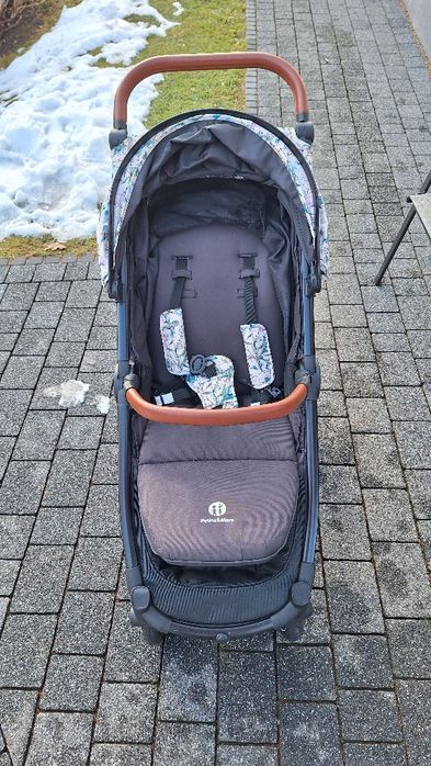 Wózek spacerowy Petite&Mars Street +