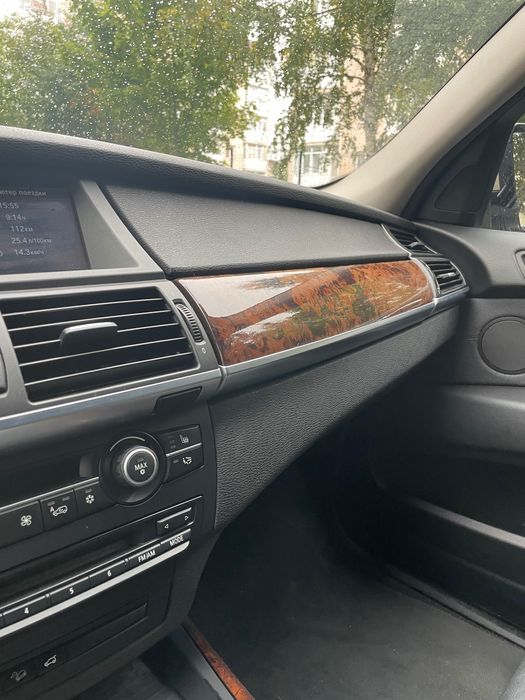 BMW  X5 E70 3.0 Бен. Ideal