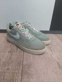 Air Force 1 miętowe.