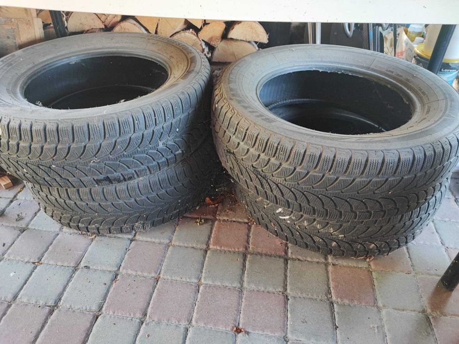 Komplet opon zimowych Bridgestone Blizzak LM-80