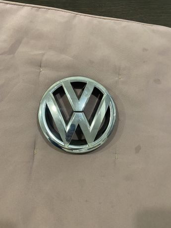 Эмблема решетки радиатора для VW Passat B7 USA