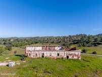 Quinta de 17,4 hectares no coração do Algarve ( S-B de Messines )