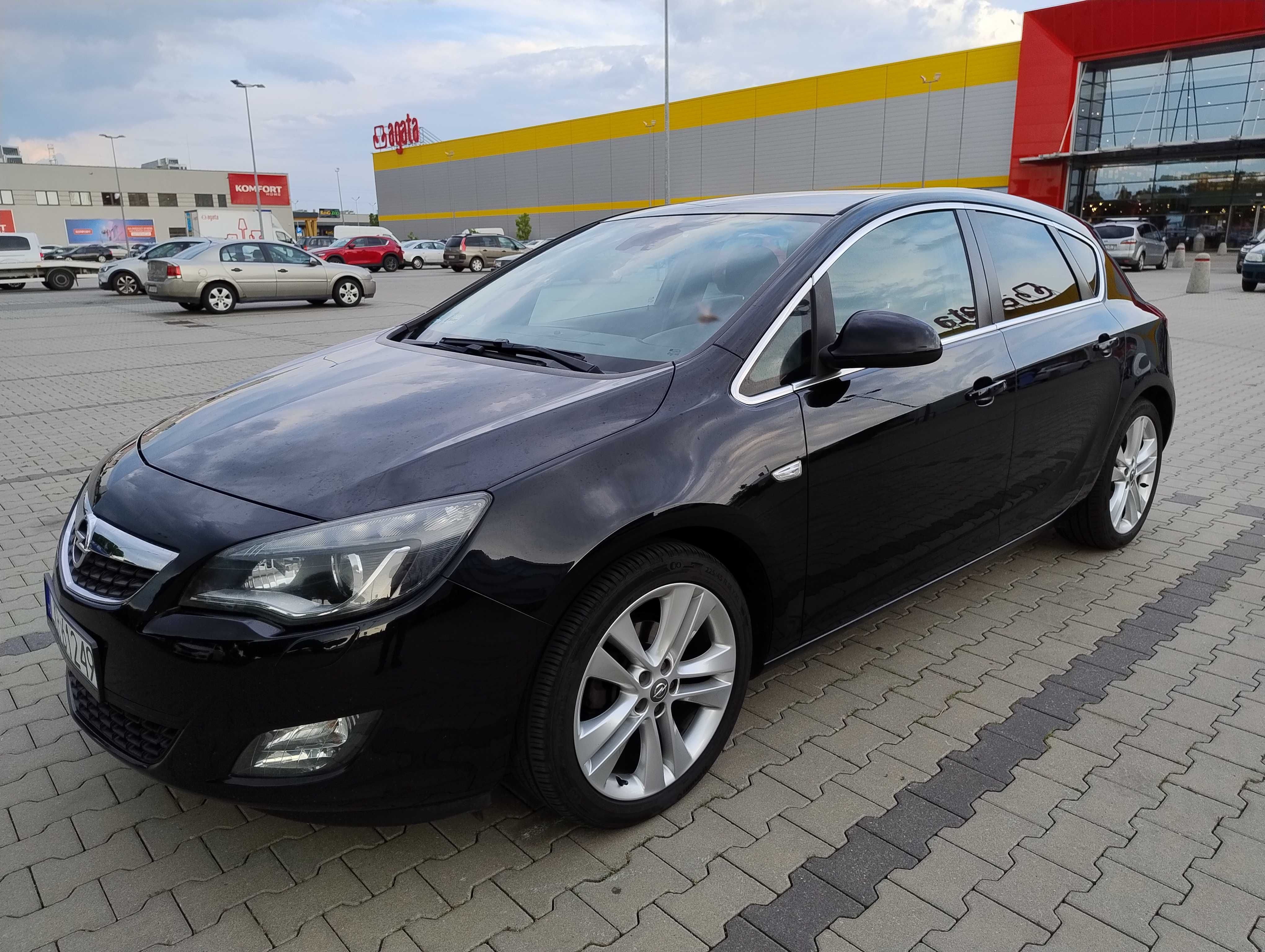 Opel Astra J 1,4 T 140 KM B+LPG