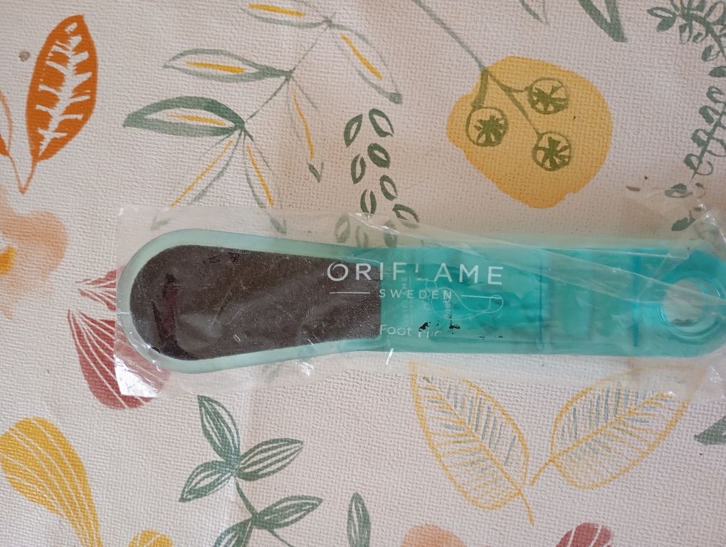 Conjunto de creme de pés e meias
