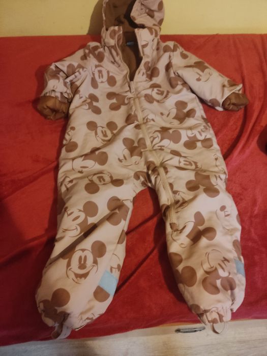 Sprzedam kombinezon zimowy dla dzieci Ewelina