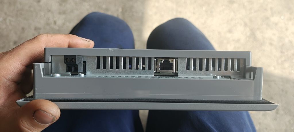 Simens ktp600 Basic