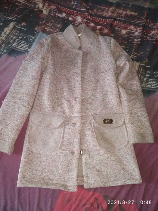 Кардиган для девочки 7 8 лет, есть и на 9-10