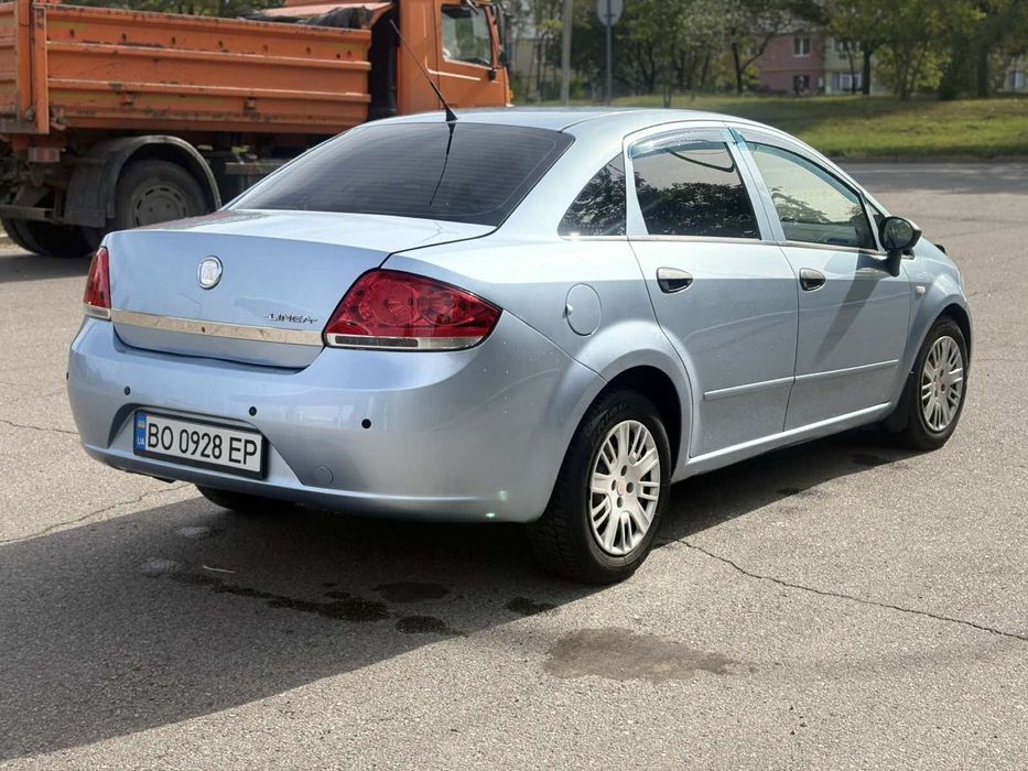 Продам Fiat Linea