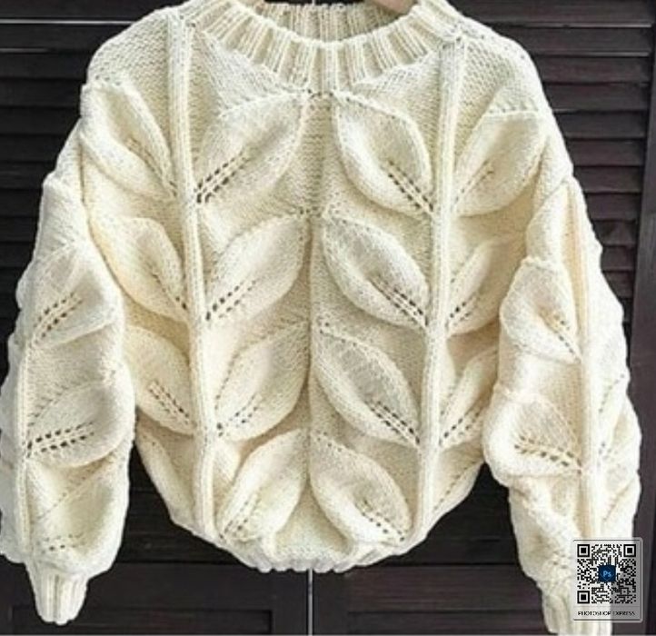 Свитер с крупными листьями под заказ