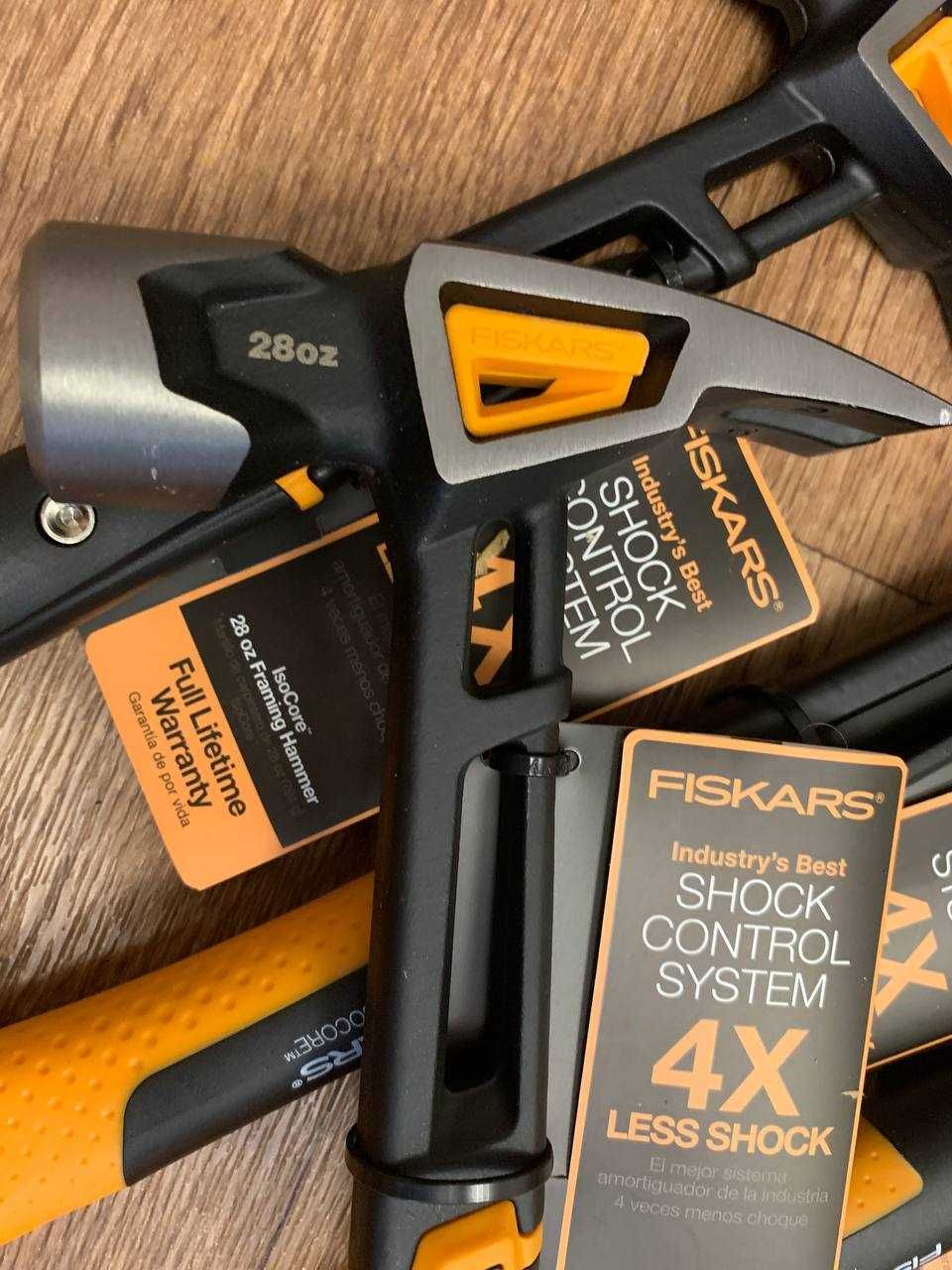 Молоток Fiskars IsoCore 41см/1,1кг 39см/0,9кг пожизненная гарантия!