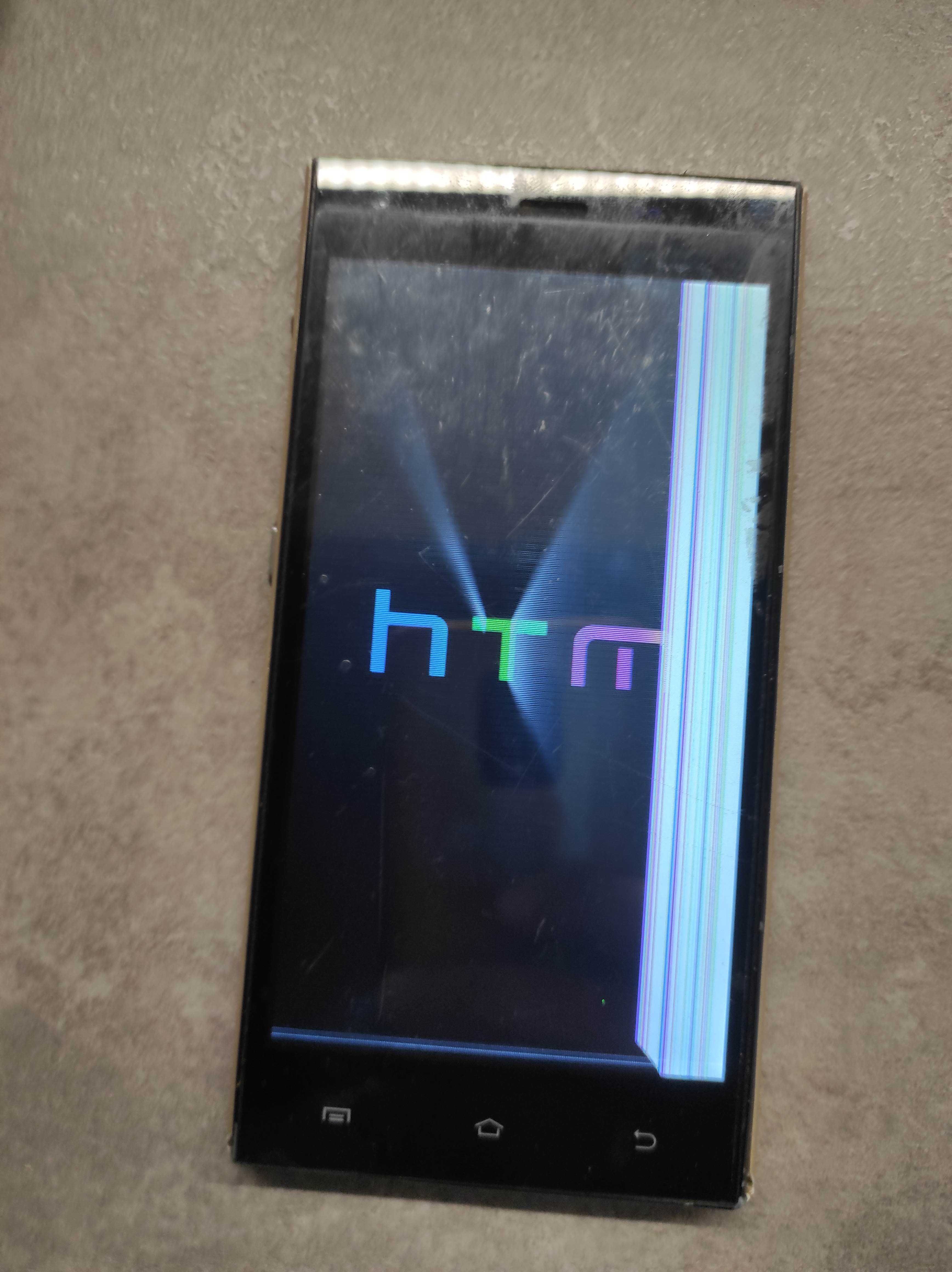 Смартфон HTM M3 робочий, полоси дисплея
