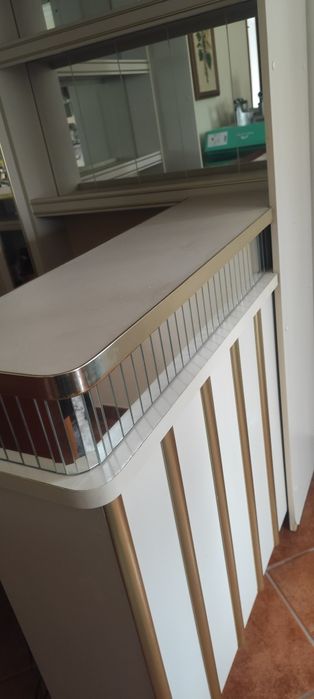 Bar em razoável estado