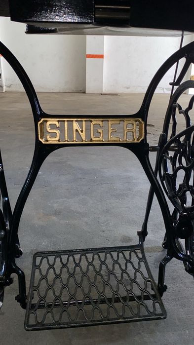 Maquina de costura SINGER