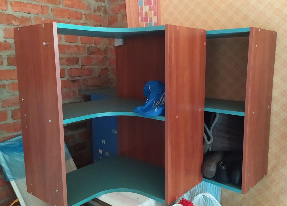 Настенные полки три штуки
