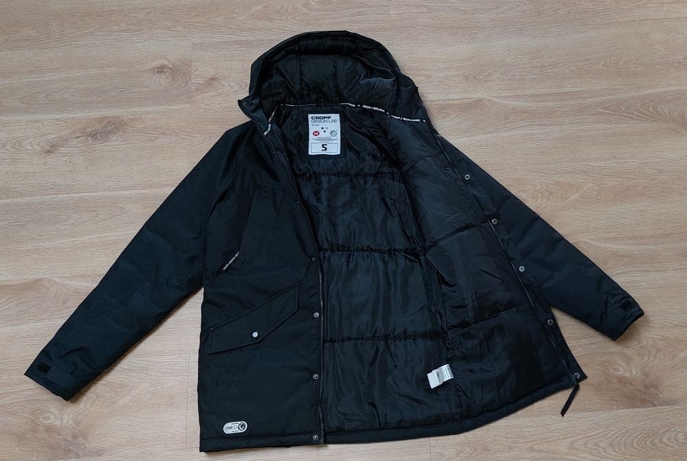 Куртка чорна єврозима Cropp p.S
