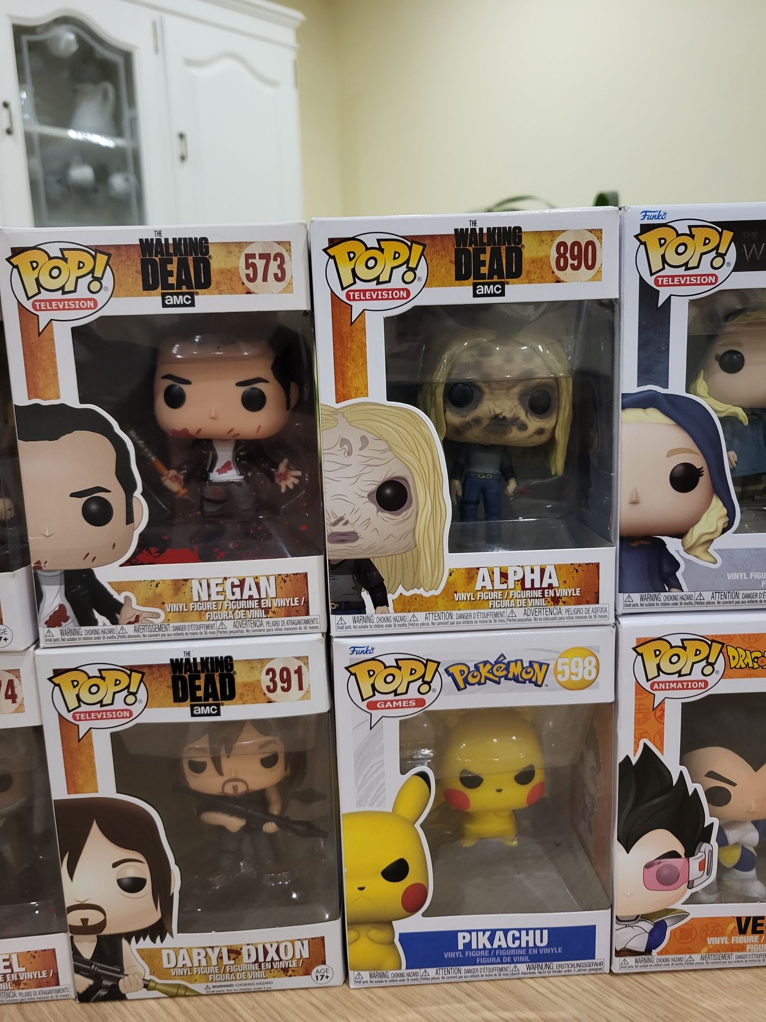 Funko Pop The Walking Dead La Casa de Papel Witcher Pokémon DBZ