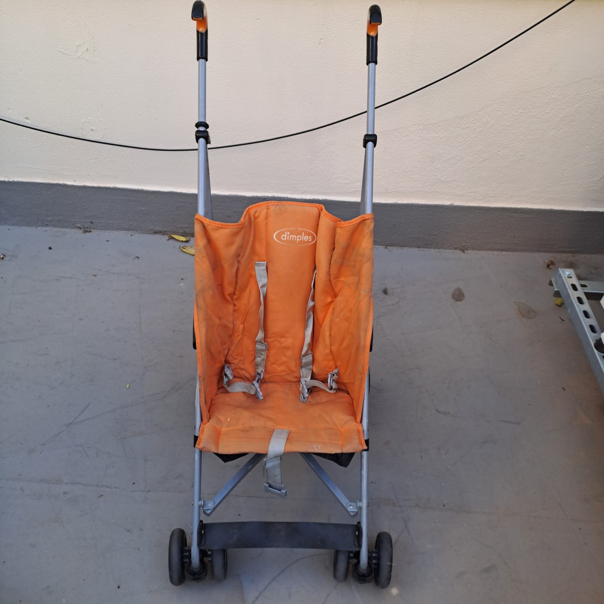 Carrinho passeio criança