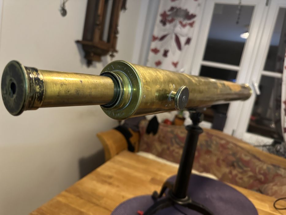 Телескоп від Binda Opticien, з 1827 р