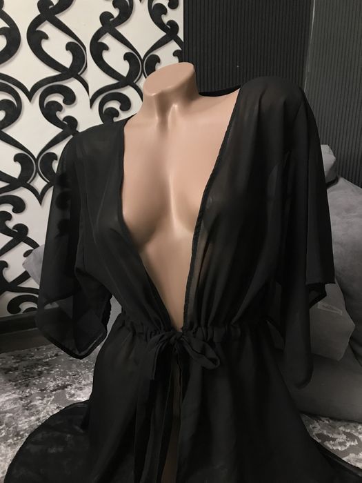 Чорне парео / пляжна сукня - халат на море