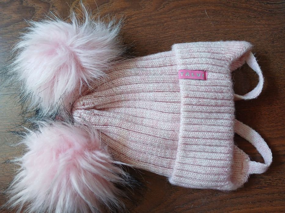 Дитяча шапка для дівчинки