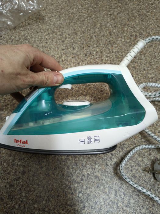 Продам праску Tefal virtuo