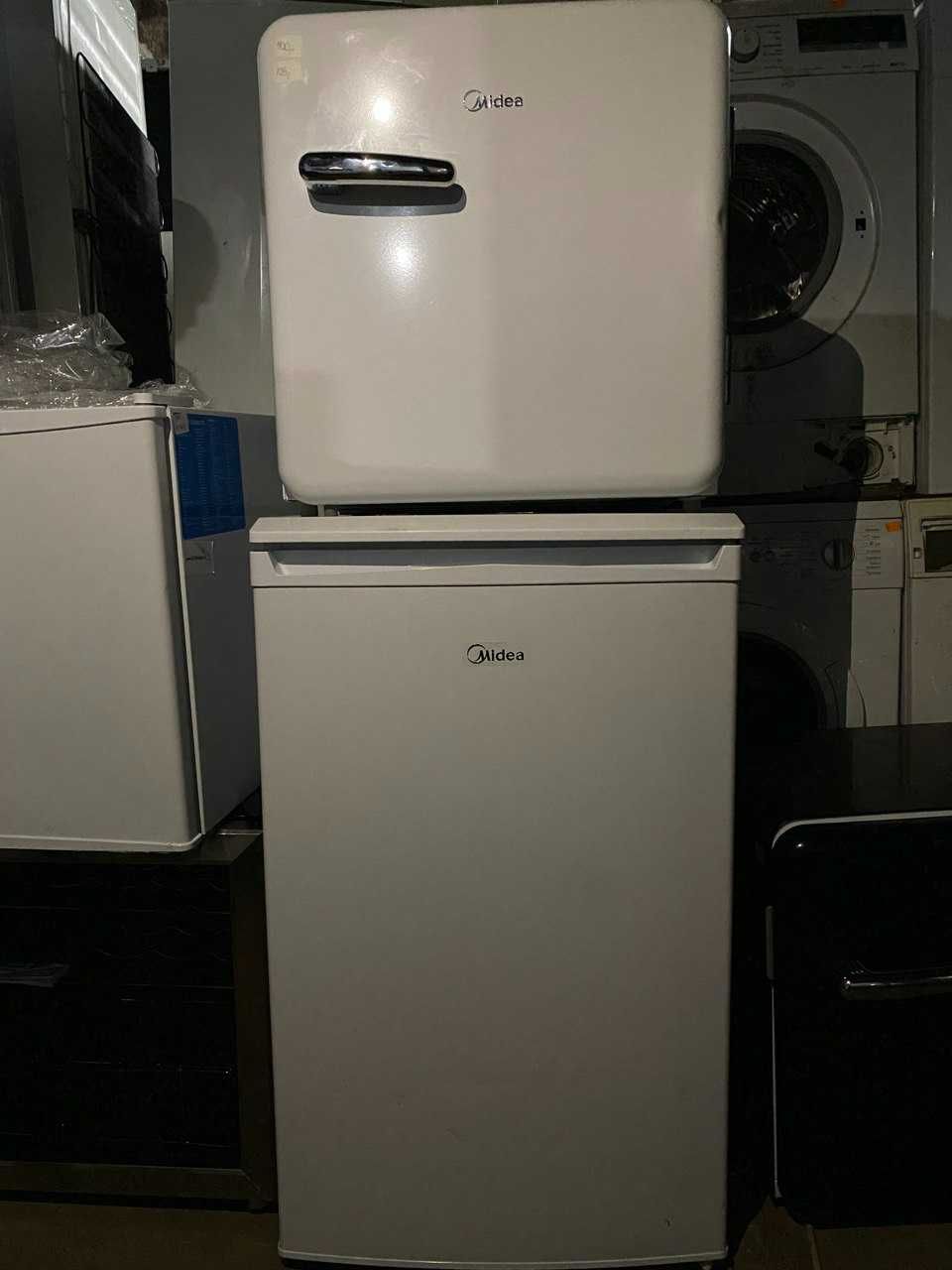 Ретро-холодильник MIDEA MDRD-86FGF01  ( 47  см) з Європи