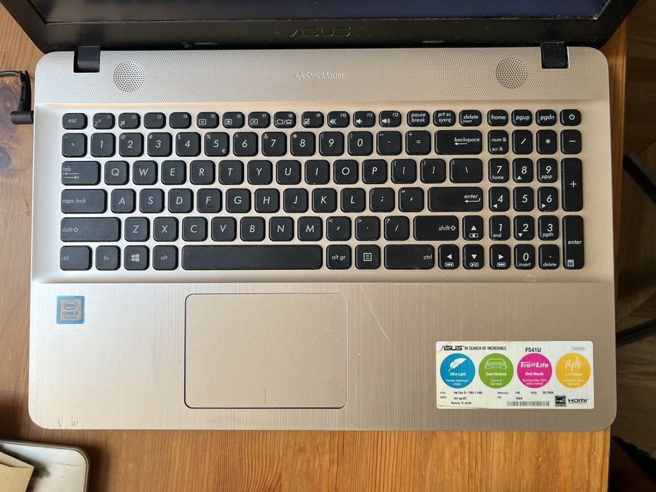 Laptop Asus F541U zloty + torba