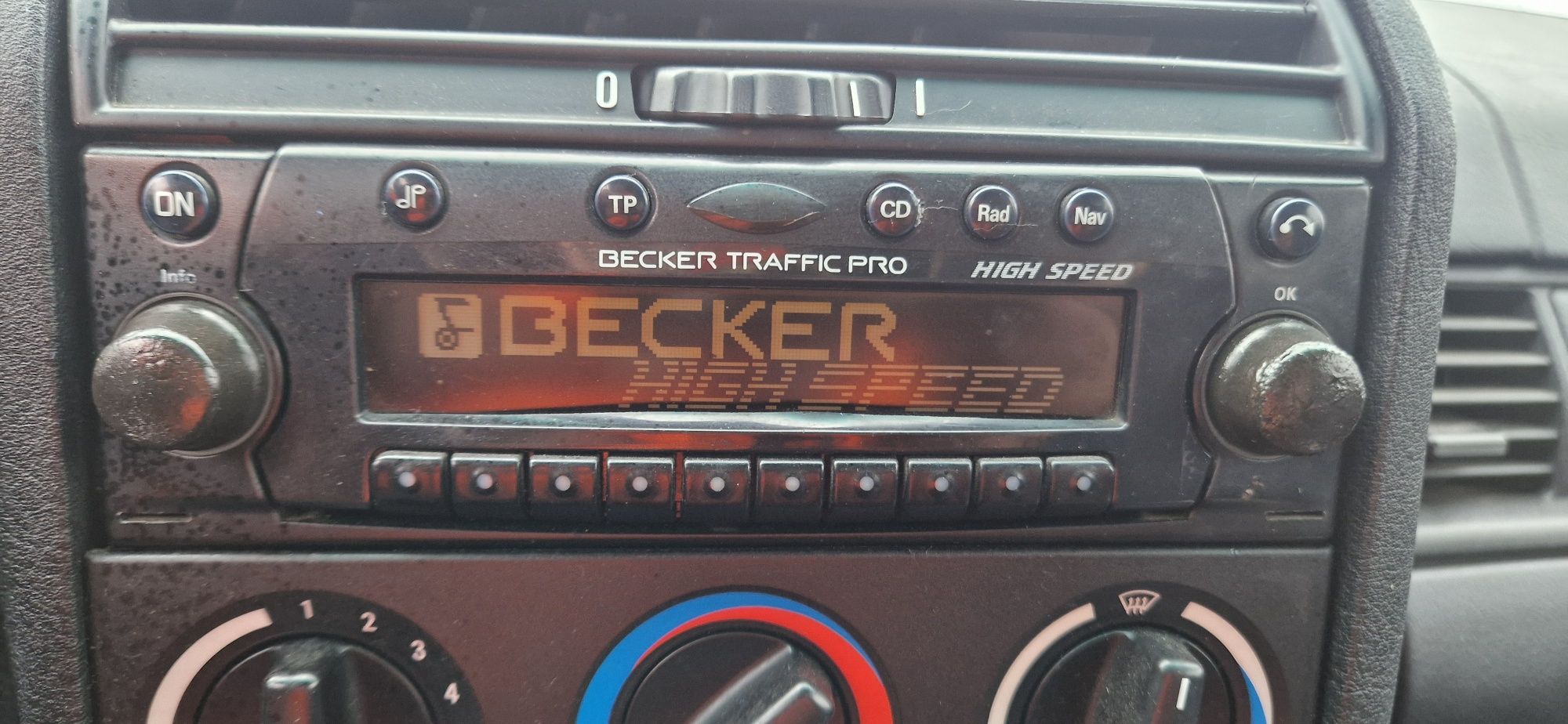 Becker Traffic Pro HIGH SPEED z kodem

Model BE7824