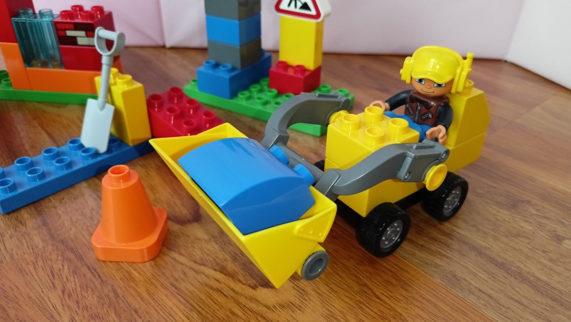 LEGO Duplo 10518 Mój pierwszy plac budowy 2013