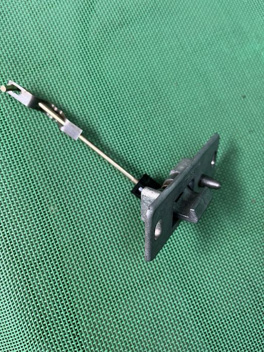 Замок задней ляды ЗАЗ Славута