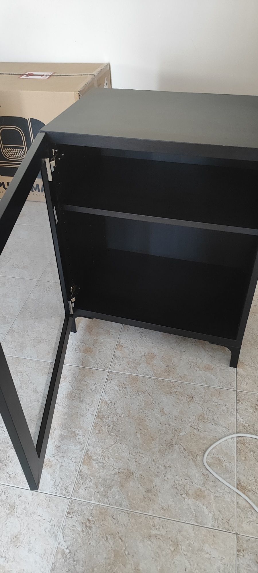 Combinação Besta com porta de vidro Glassvik