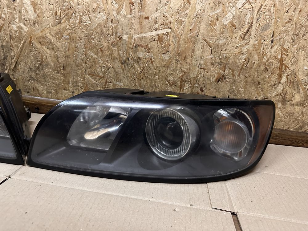 Передні фари Volvo S40 II Вольво С40 2 2004-2008 ціна за одну
