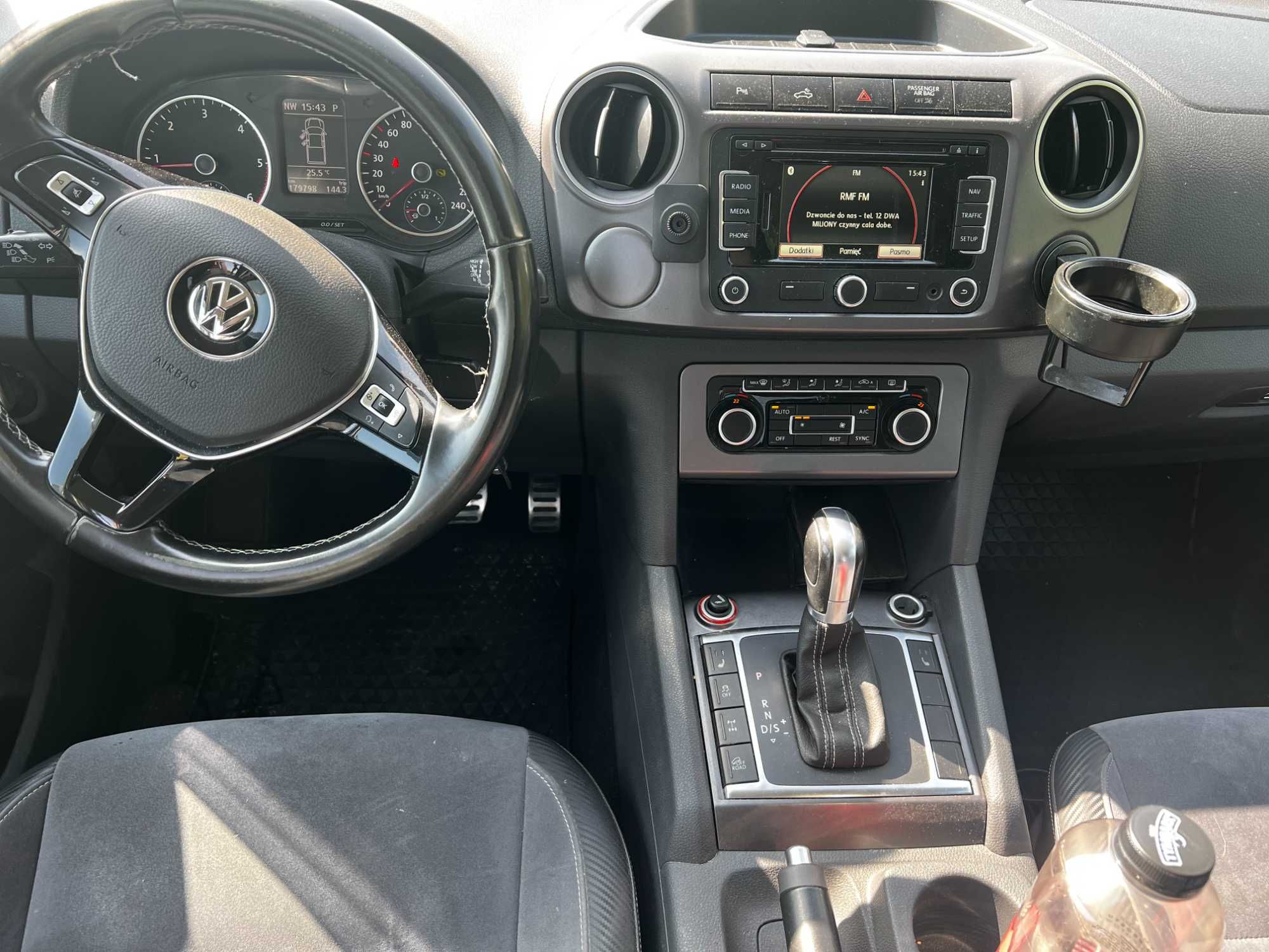 Vw Amarok ULTIMATE 2.0 bitdi 179 koni 2017r  LED   180.000 Przebieg