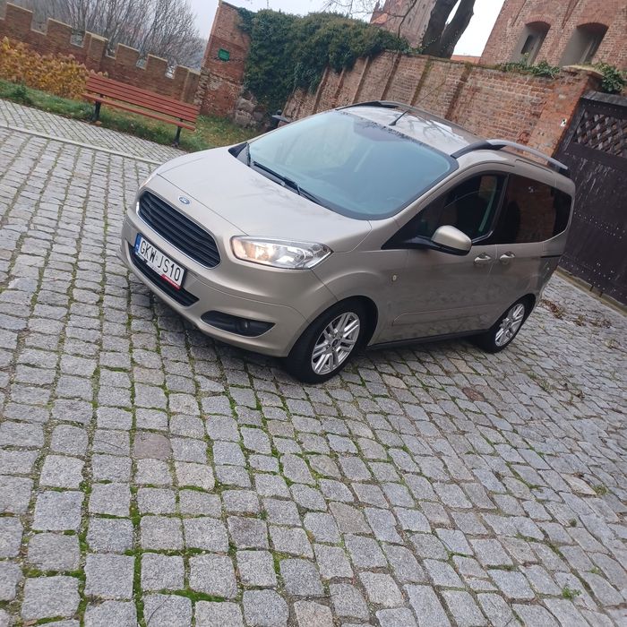 Sprzedam ford tourneo Courier 1.0 benzyna