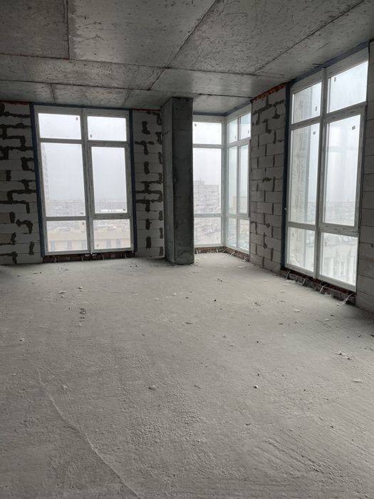 Продам видову квартиру в новобудові Центр Premier tower