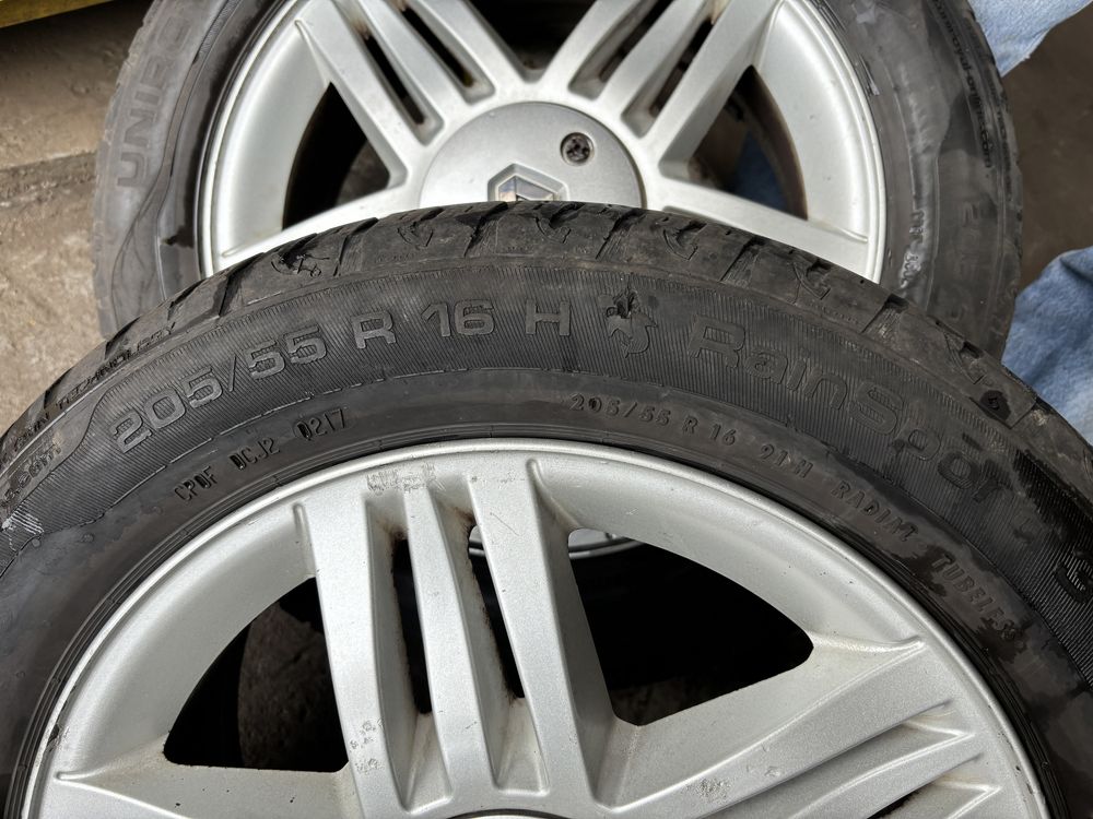 4x Alufelgi z oponami letnimi Renault scenic 2 205/55 r16