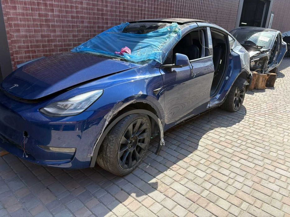tesla model Y 3 разборка капот бампер панорама ляда крыло ремонт