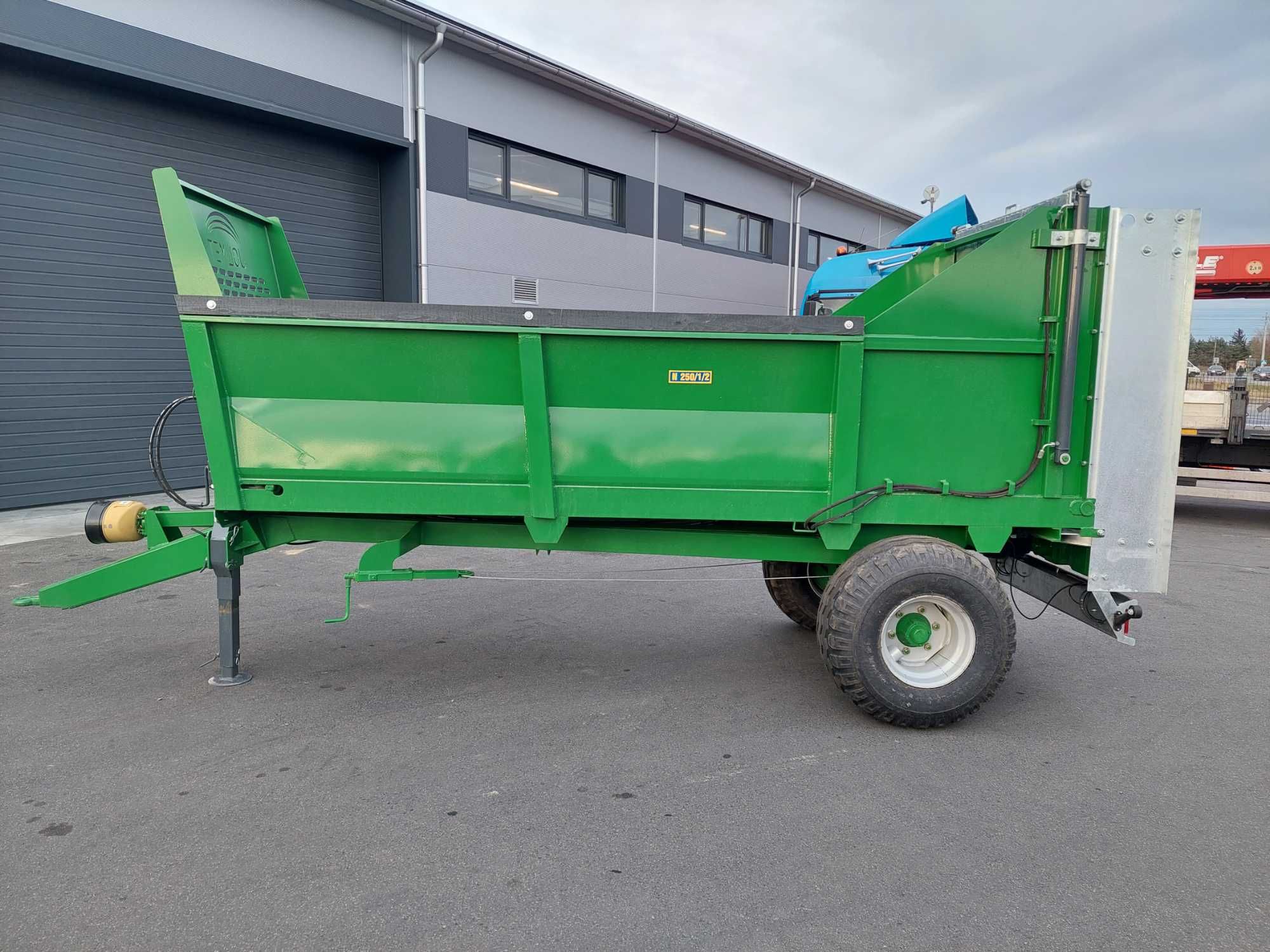 Rozrzutnik Obornika Jolmet N250/1 3,5 T
