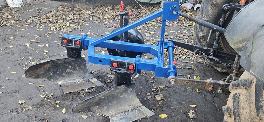 Продам плуг 2 по35