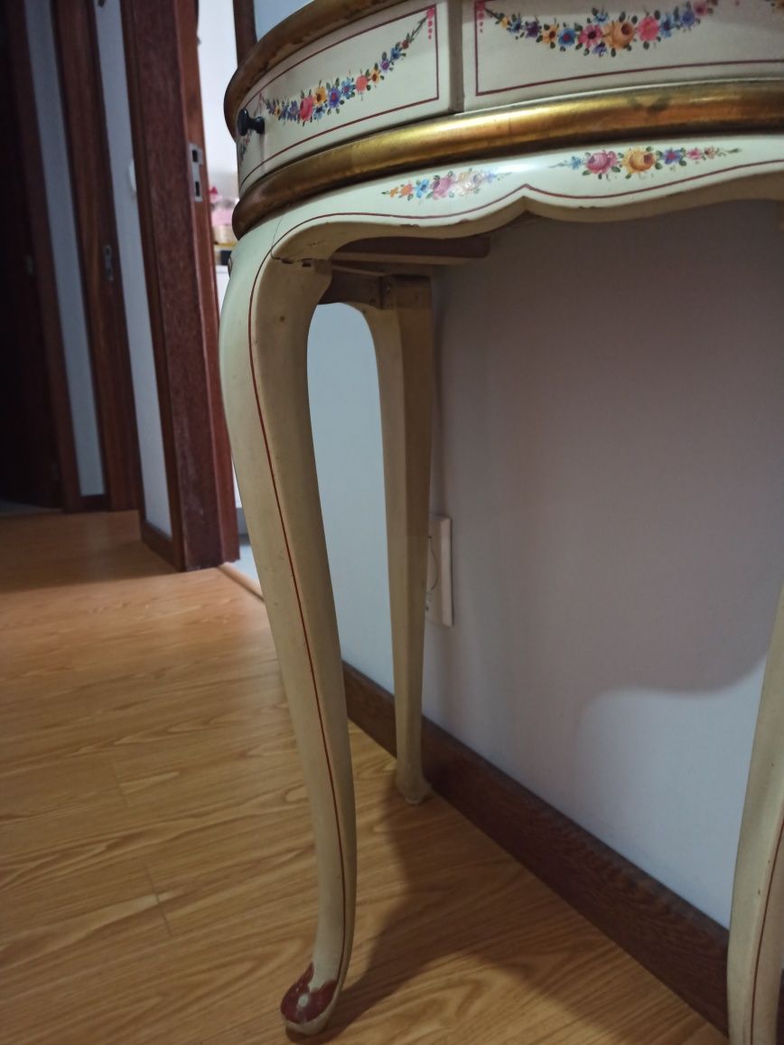 Mesa de apoio / cabeceira vintage
