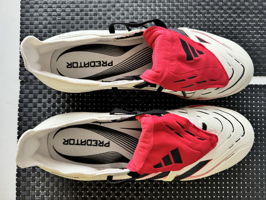 Бутси ADIDAS Predator (нові) 43р (28см)