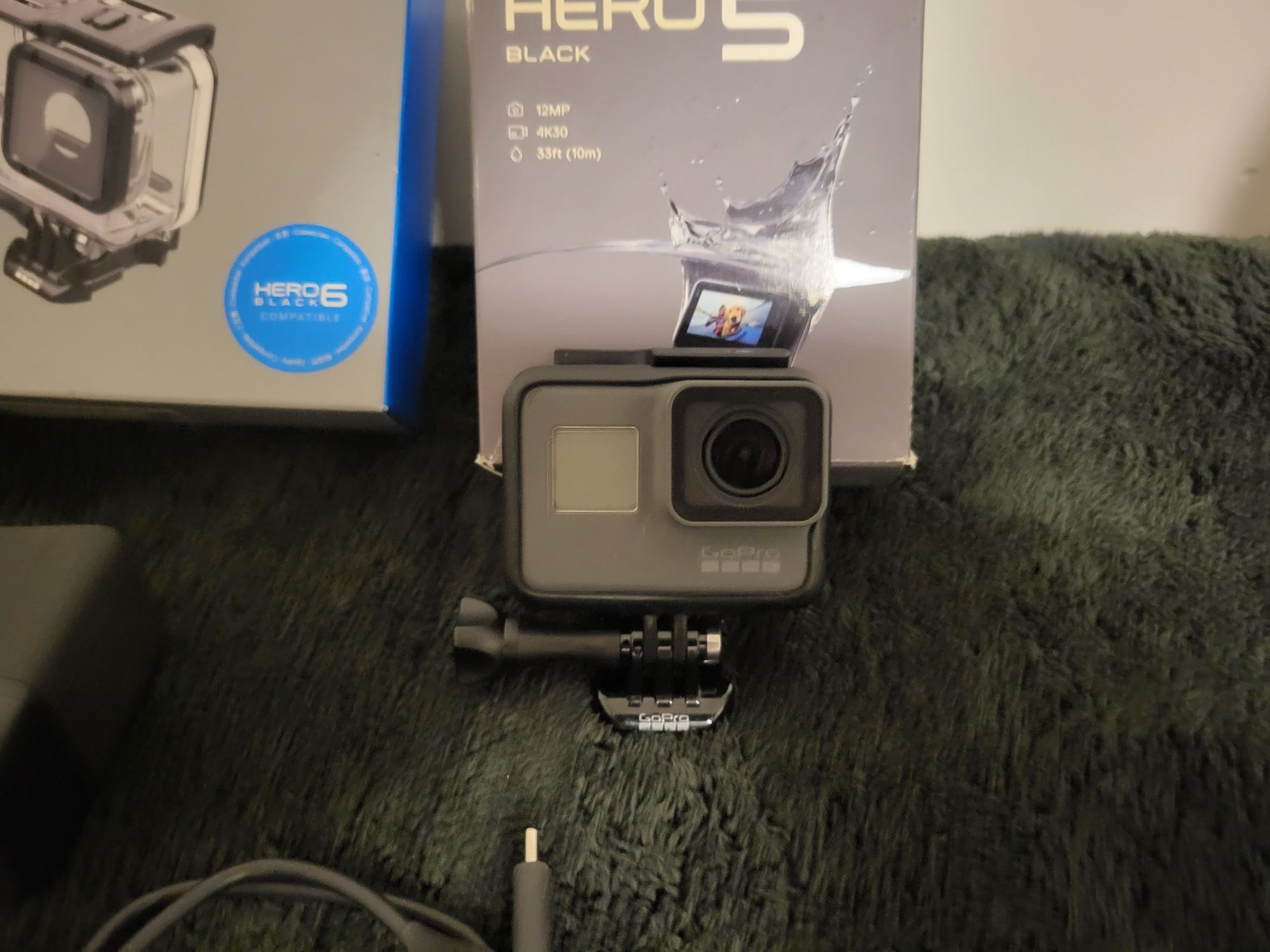 Zestaw go pro HERO 5 Black +Super Suit + Charger + 2x SD 64GB