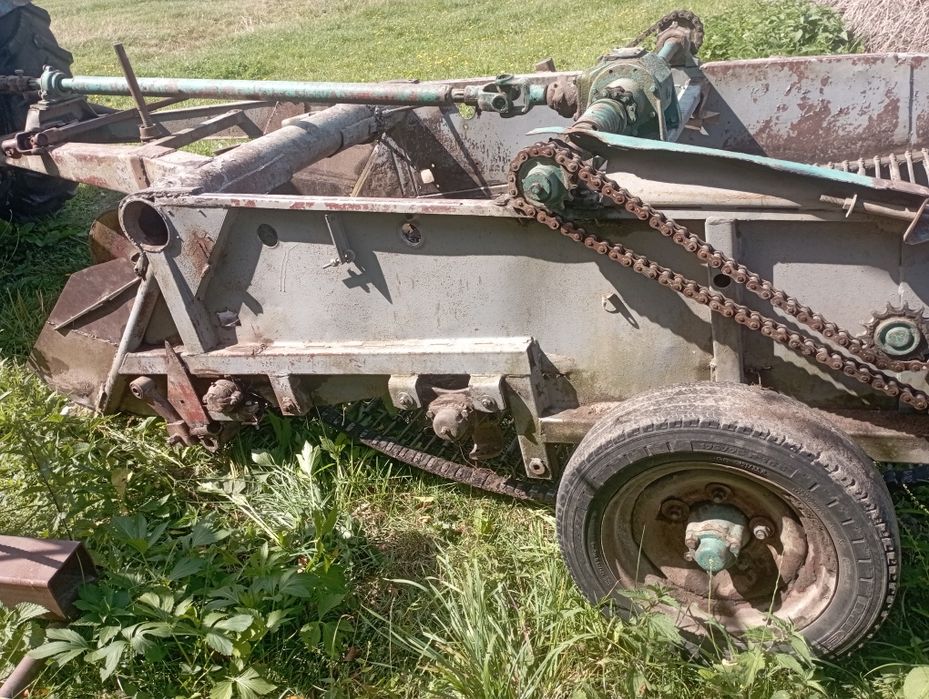 Продам картоплекопачку