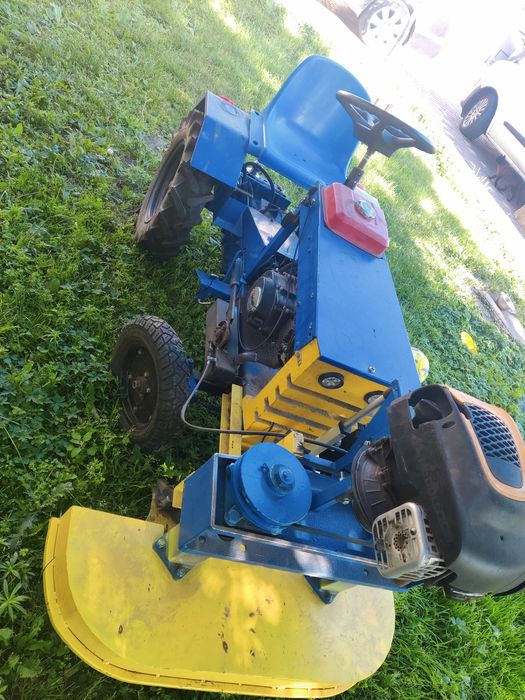 Продам трактор Козачок