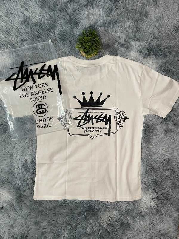 Nowa koszulka Stussy, rozmiar M