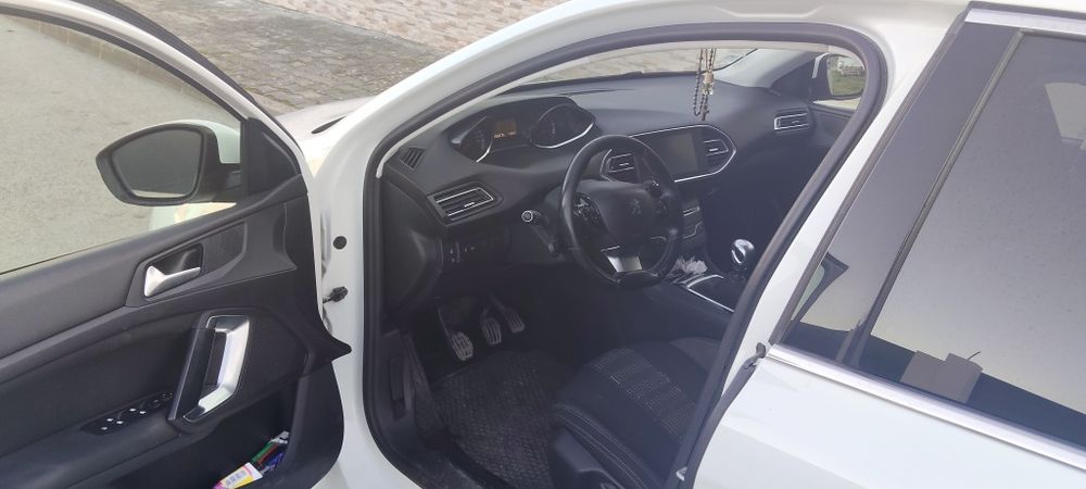 Peugeot sw 308 120cv