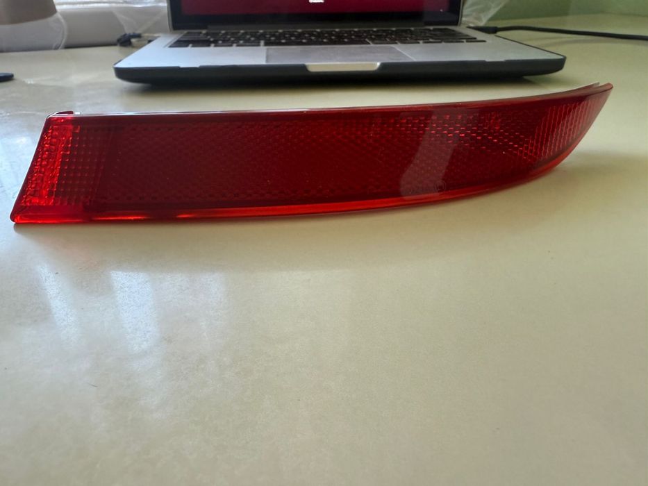 Катафот, світловітбивач, отражатель бмв х5 е 70.