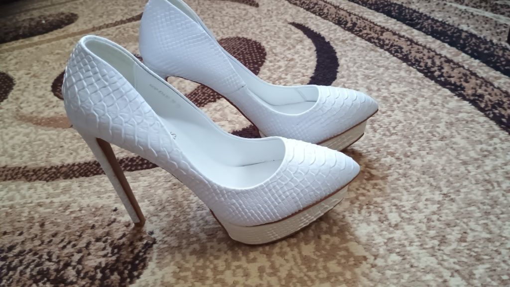 Туфлі Shoes Sabutin Paris, 39 розмір