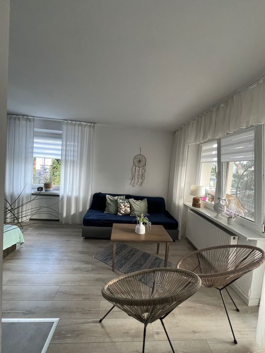 Apartament Lawendowy – blisko jeziora Jezioraka, plaża Skarbek