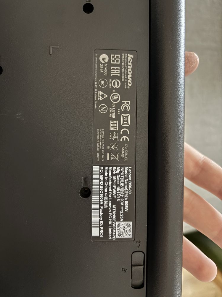 Laptop Lenovo w dobrym stanie